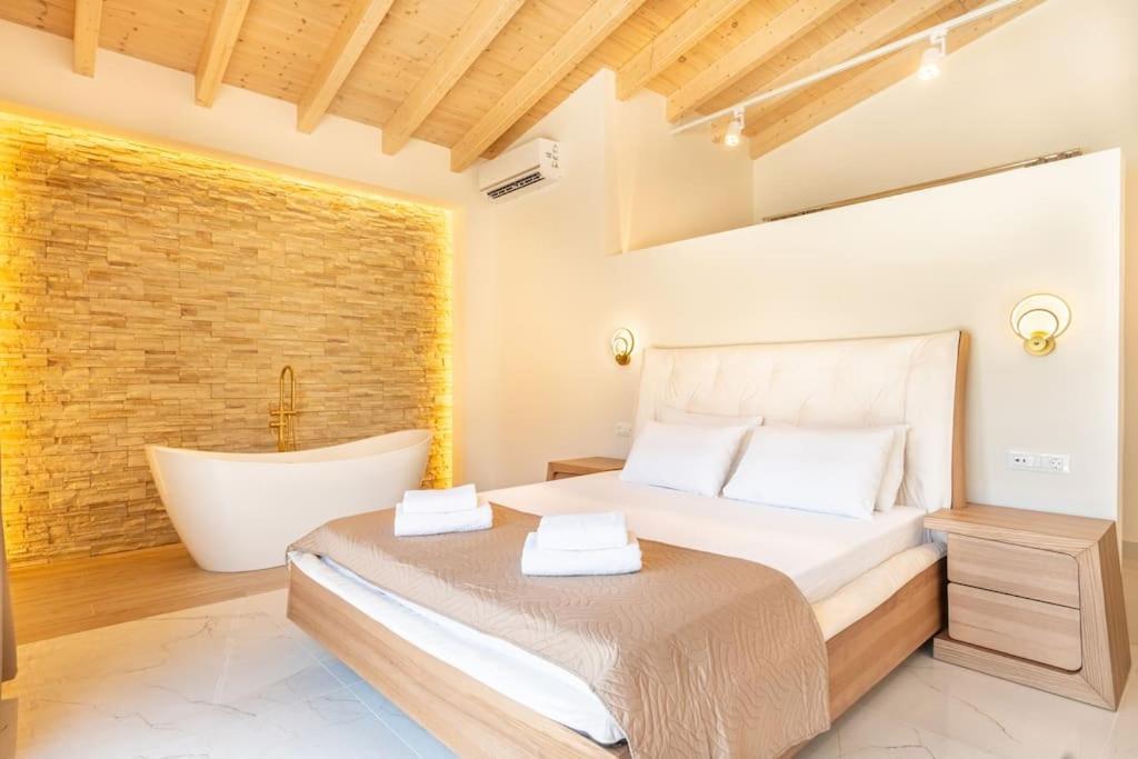 Villa Vasillis-Heated Swimming Pool With Infinity View Vitaládes Exterior foto